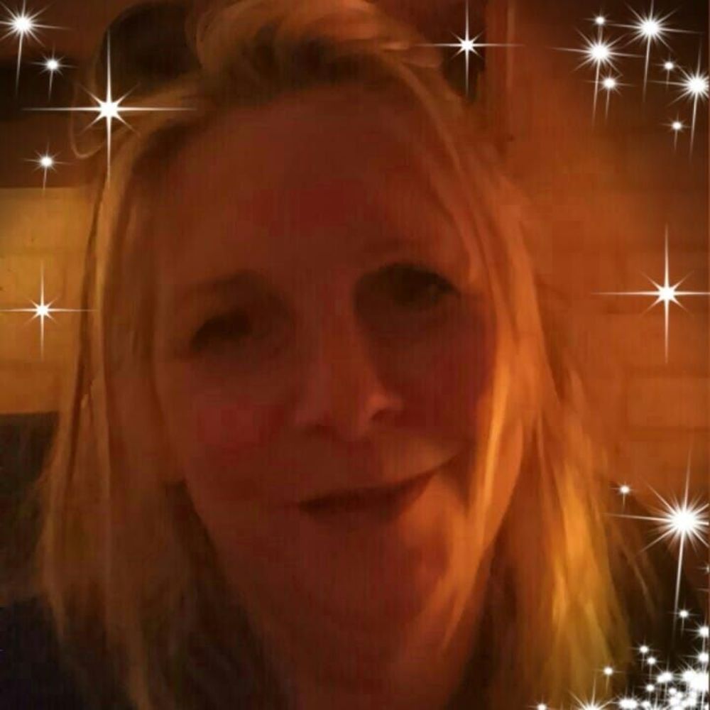 Meet your Posher, Teresa